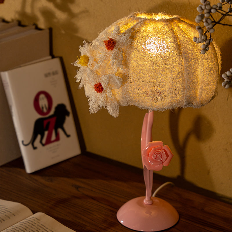 Luffa Sponge Lamp